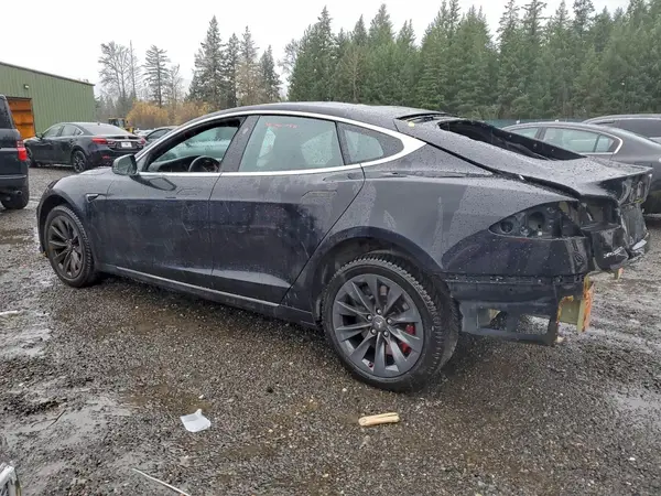 5YJSA1E40JF274437 2018 TESLA MODEL S - Image 2