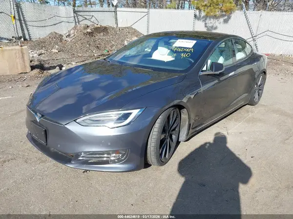 5YJSA1E40JF292050 2018 TESLA MODEL S - Image 2