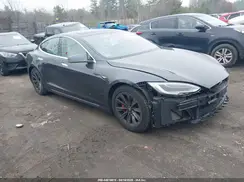 5YJSA1E40JF293215 2018 TESLA MODEL S
