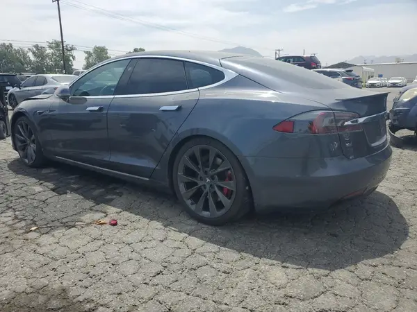 5YJSA1E40JF297040 2018 TESLA MODEL S - Image 2