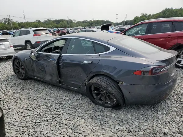 5YJSA1E40KF335528 2019 TESLA MODEL S - Image 2