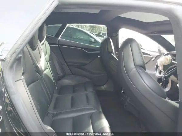 5YJSA1E41JF281428 2018 TESLA MODEL S - Image 8