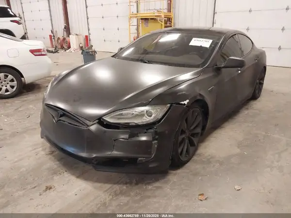 5YJSA1E42GF124726 2016 TESLA MODEL S - Image 2