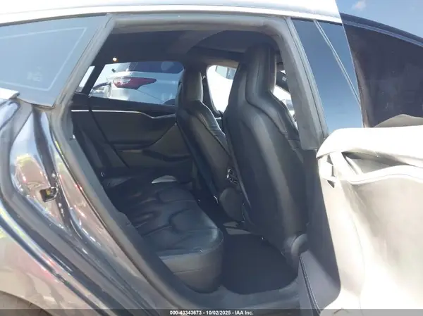 5YJSA1E42GF142546 2016 TESLA MODEL S - Image 8
