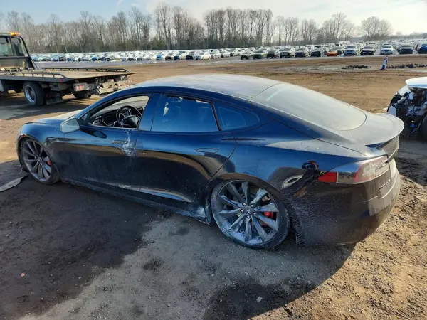 5YJSA1E42GF143681 2016 TESLA MODEL S - Image 2