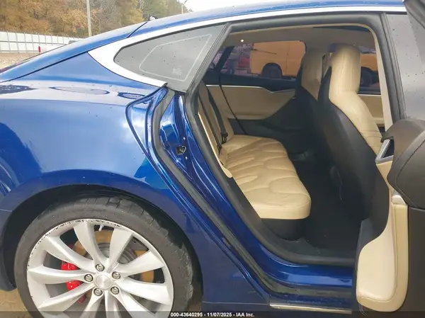 5YJSA1E42GF144216 2016 TESLA MODEL S - Image 8