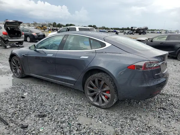 5YJSA1E42HF181297 2017 TESLA MODEL S - Image 2