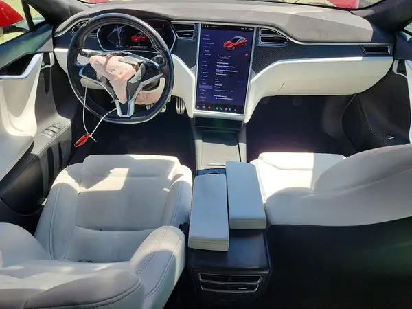 5YJSA1E42HF185351 2017 TESLA MODEL S - Image 8
