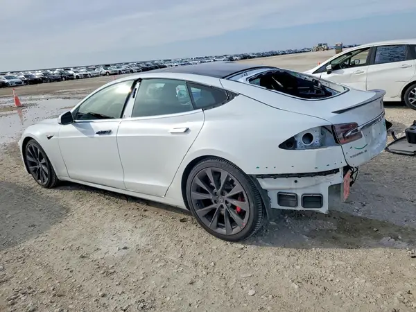 5YJSA1E42HF198875 2017 TESLA MODEL S - Image 2