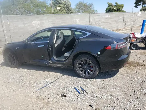 5YJSA1E42KF331240 2019 TESLA MODEL S - Image 2