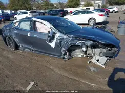 5YJSA1E42KF332002 2019 TESLA MODEL S