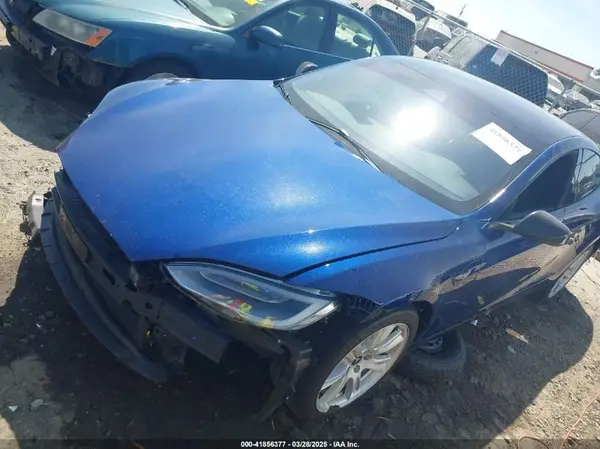 5YJSA1E42LF396395 2020 TESLA MODEL S - Image 2