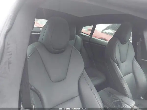 5YJSA1E42LF397515 2020 TESLA MODEL S - Image 8