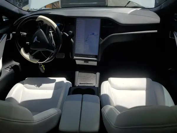 5YJSA1E42LF401157 2020 TESLA MODEL S - Image 8