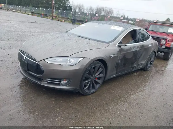 5YJSA1E43GF119664 2016 TESLA MODEL S - Image 2