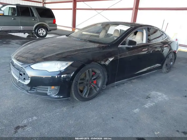 5YJSA1E43GF120104 2016 TESLA MODEL S - Image 2