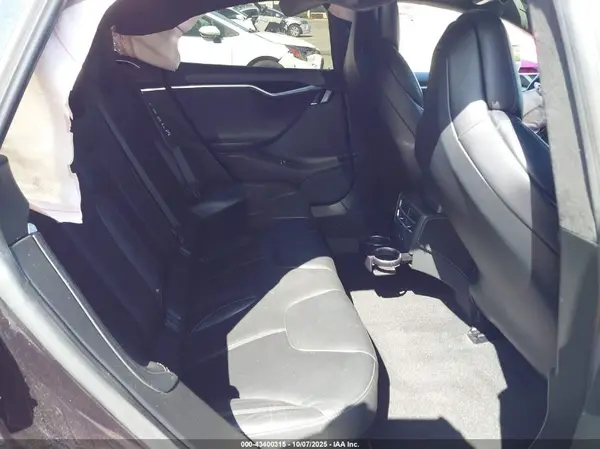 5YJSA1E43HF186105 2017 TESLA MODEL S - Image 8