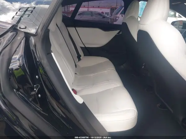 5YJSA1E43LF360845 2020 TESLA MODEL S - Image 8