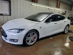 5YJSA1E44GF119138 2016 TESLA MODEL S
