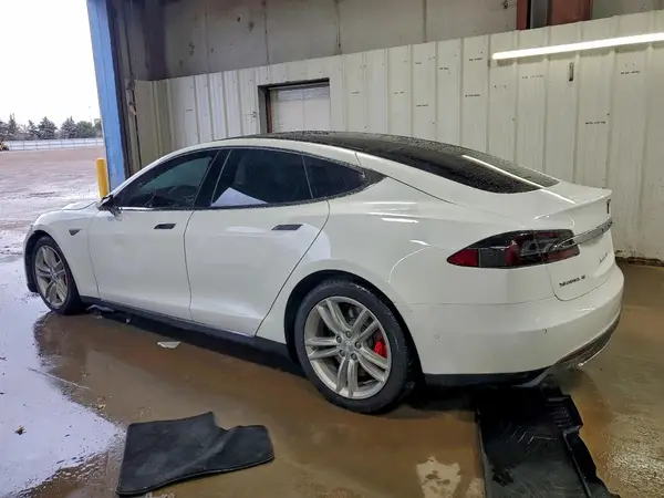 5YJSA1E44GF119138 2016 TESLA MODEL S - Image 2
