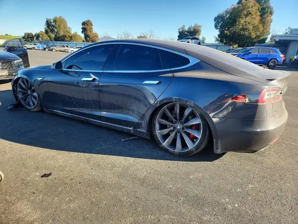 5YJSA1E44GF146906 2016 TESLA MODEL S - Image 2