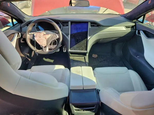 5YJSA1E44JF271427 2018 TESLA MODEL S - Image 8