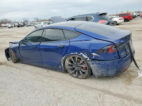 5YJSA1E44JF300182 2018 TESLA MODEL S - Image 2