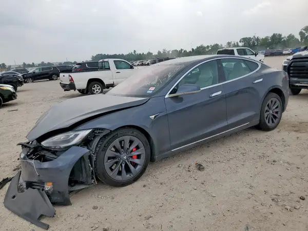 5YJSA1E44KF349058 2019 TESLA MODEL S - Image 1