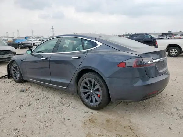 5YJSA1E44KF349058 2019 TESLA MODEL S - Image 2