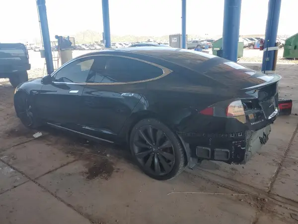 5YJSA1E45GF142105 2016 TESLA MODEL S - Image 2