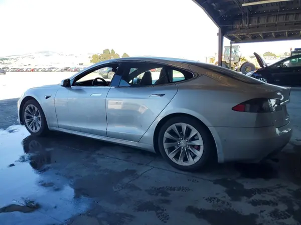5YJSA1E45GF175301 2016 TESLA MODEL S - Image 2