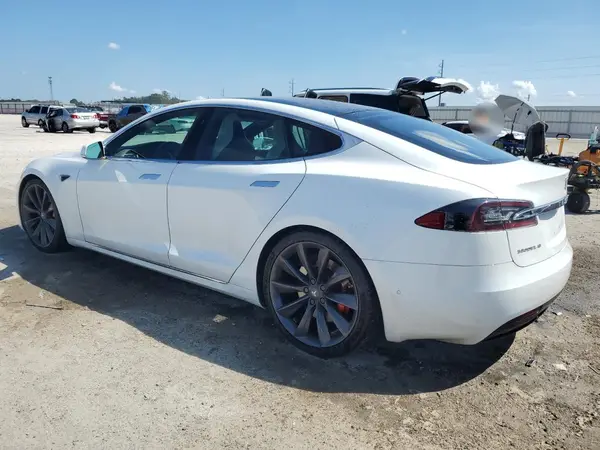 5YJSA1E45HF212218 2017 TESLA MODEL S - Image 2