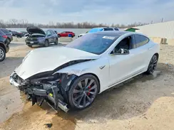 5YJSA1E45JF253082 2018 TESLA MODEL S