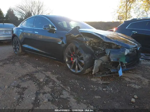 5YJSA1E45KF344368 2019 TESLA MODEL S - Image 1