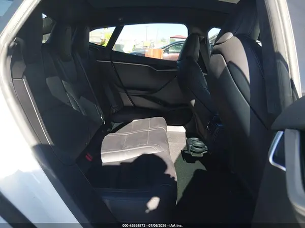5YJSA1E45LF364685 2020 TESLA MODEL S - Image 8