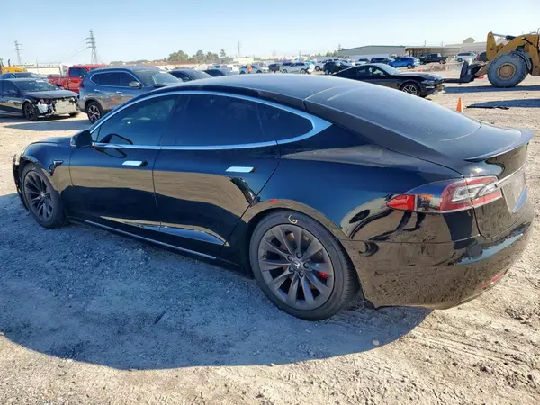 5YJSA1E45LF414839 2020 TESLA MODEL S - Image 2