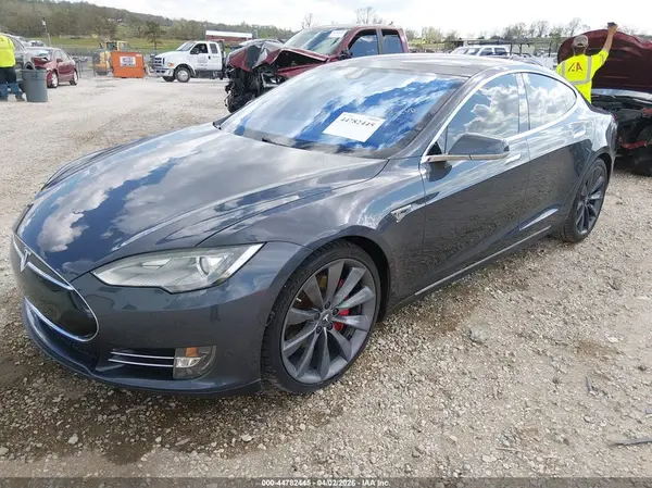 5YJSA1E46GF130044 2016 TESLA MODEL S - Image 2