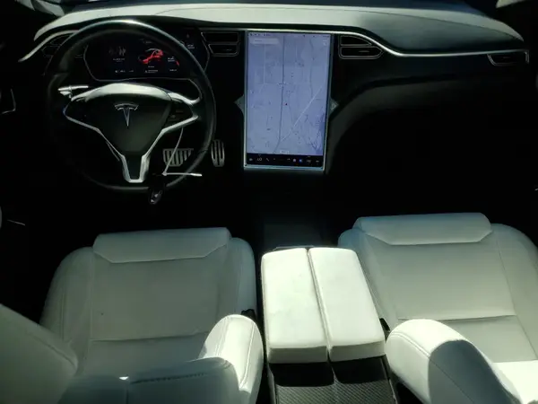 5YJSA1E46JF245198 2018 TESLA MODEL S - Image 8