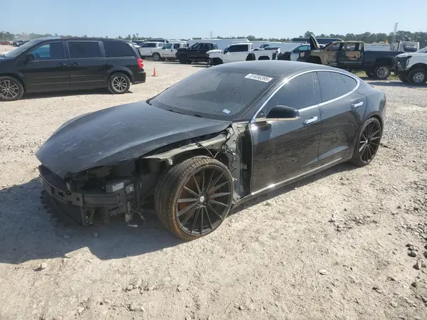 5YJSA1E46JF264379 2018 TESLA MODEL S - Image 1