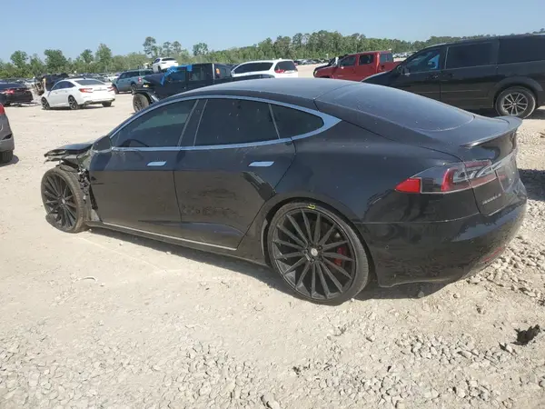 5YJSA1E46JF264379 2018 TESLA MODEL S - Image 2