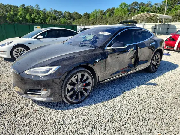 5YJSA1E46JF268643 2018 TESLA MODEL S - Image 1