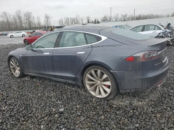 5YJSA1E47GF129744 2016 TESLA MODEL S - Image 2