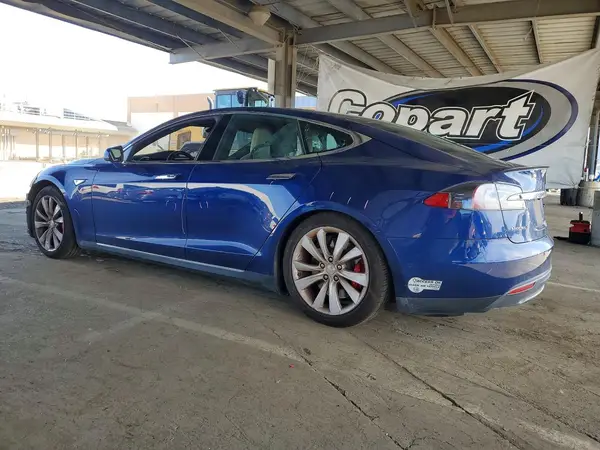 5YJSA1E47GF134104 2016 TESLA MODEL S - Image 2