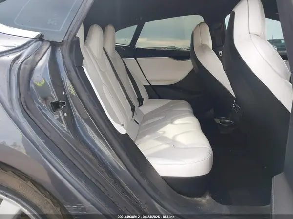 5YJSA1E47GF162260 2016 TESLA MODEL S - Image 8