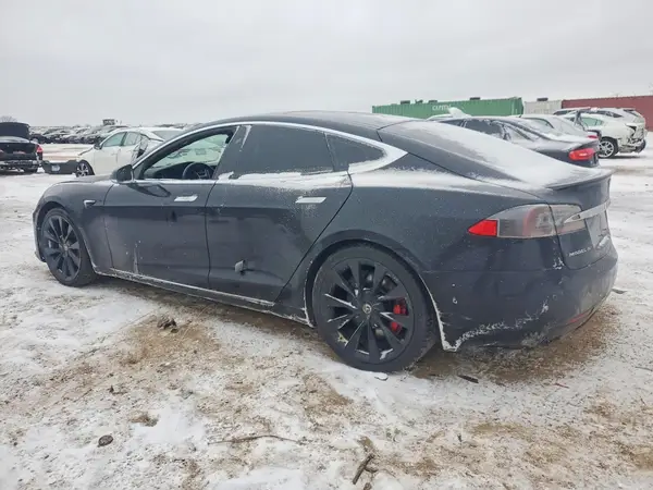 5YJSA1E47JF246022 2018 TESLA MODEL S - Image 2
