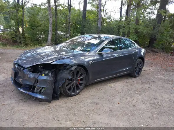 5YJSA1E47JF258543 2018 TESLA MODEL S - Image 2
