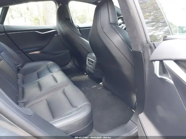 5YJSA1E47JF258543 2018 TESLA MODEL S - Image 8
