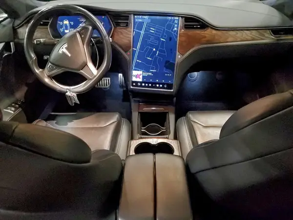5YJSA1E47JF261149 2018 TESLA MODEL S - Image 8