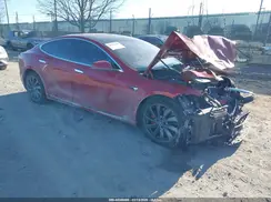 5YJSA1E47JF297729 2018 TESLA MODEL S