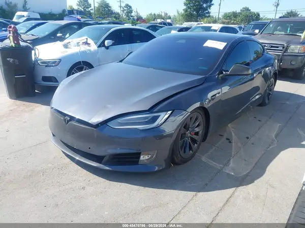 5YJSA1E47KF313641 2019 TESLA MODEL S - Image 2